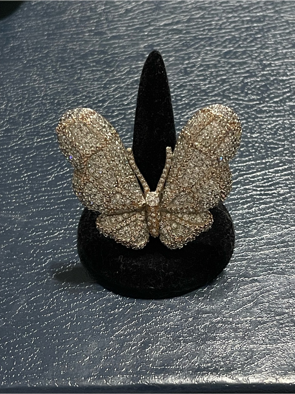Stunning Pavé Crystal Butterfly Statement Ring – 925 Silver & Sparkly - Picture 1 of 1